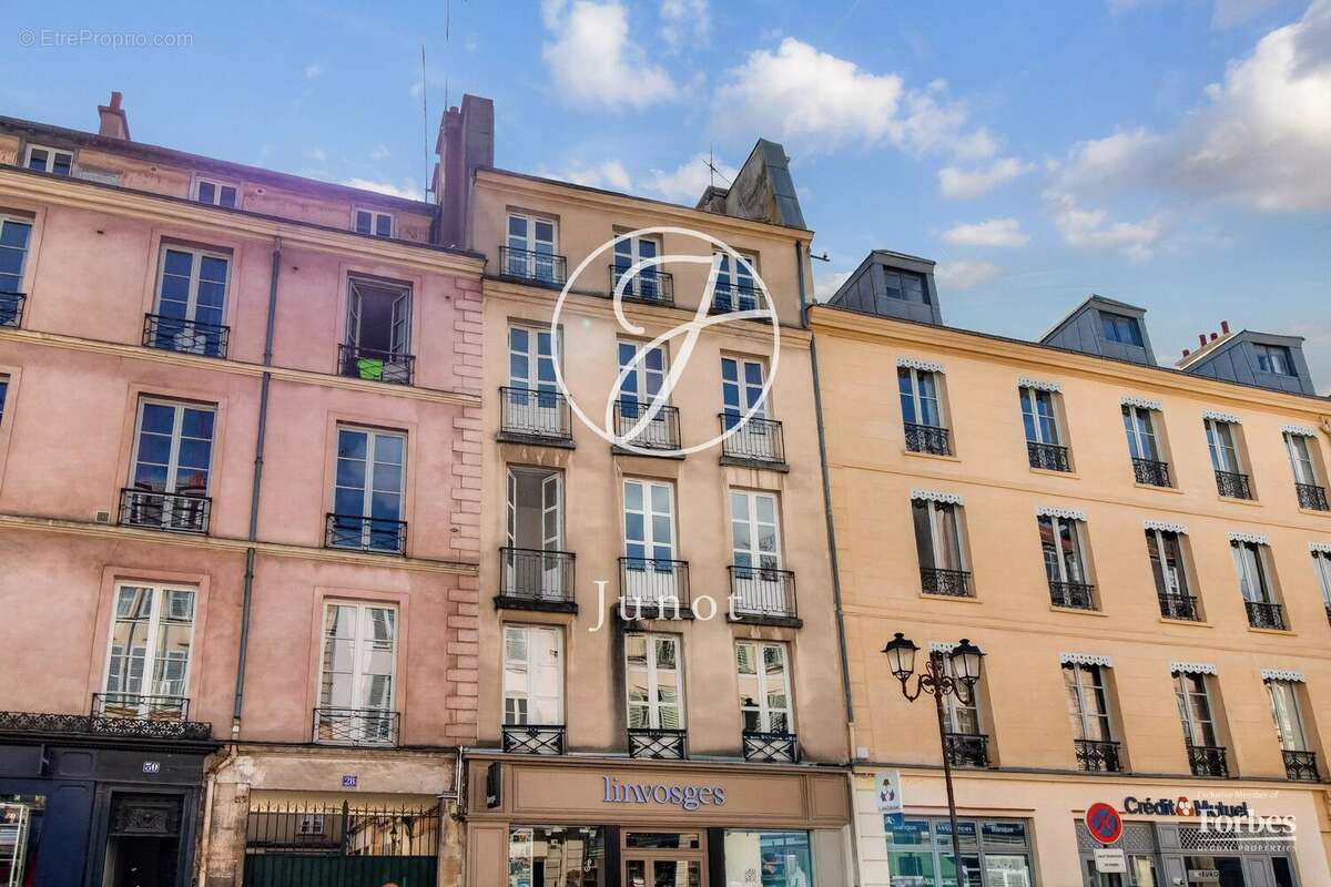 Appartement à VERSAILLES