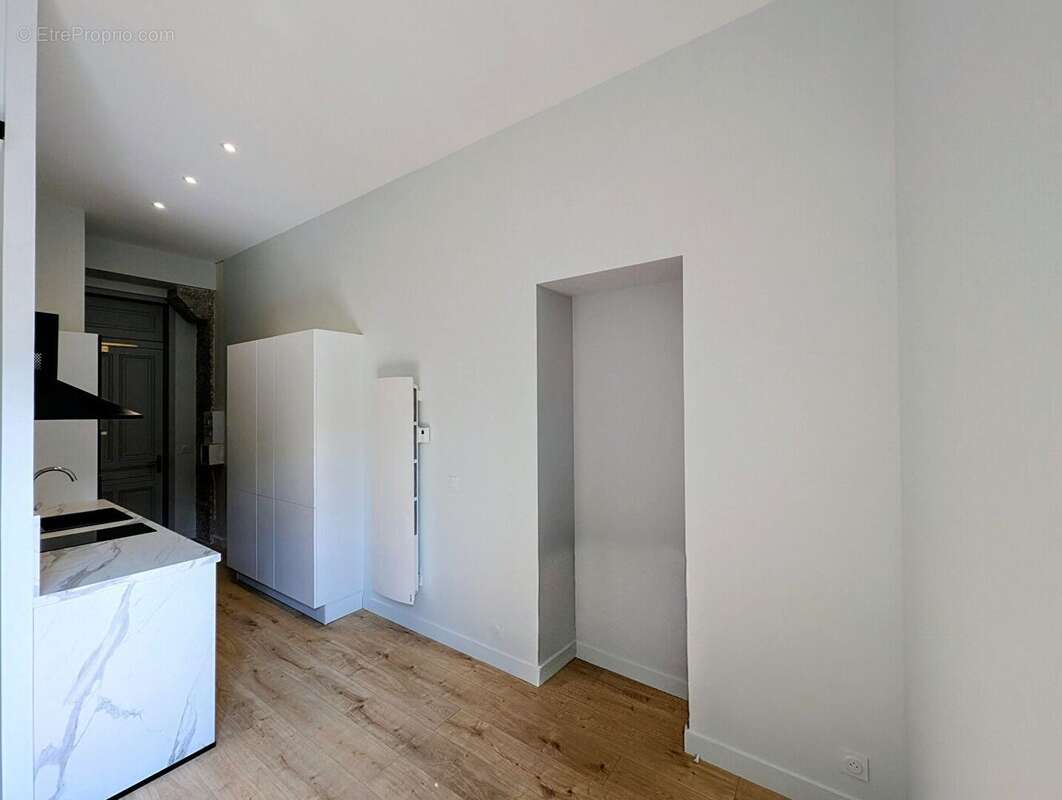 Appartement à AIX-LES-BAINS