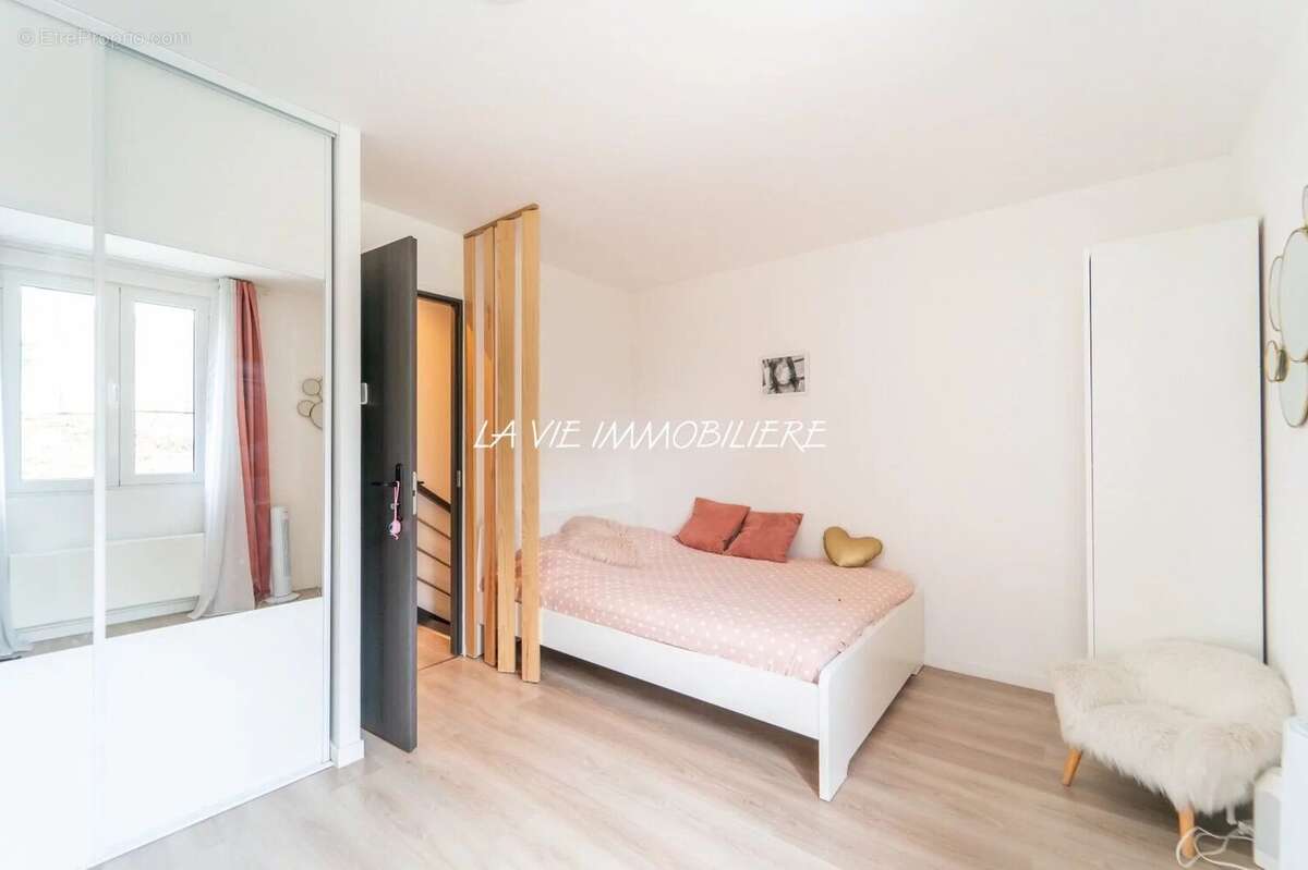 Appartement à MAISONS-ALFORT