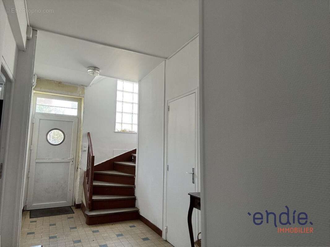 Maison à JOUET-SUR-L&#039;AUBOIS