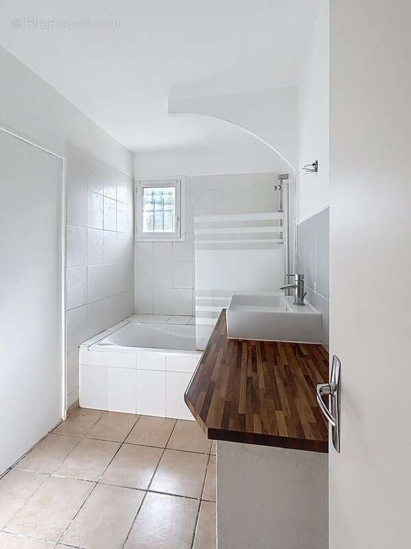 Photo 5 - Maison à MONTREAL