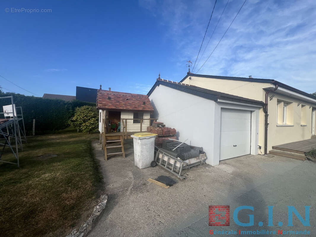 Maison 5 pièces de 88m2 sur terrain de 585m2 - photo 12