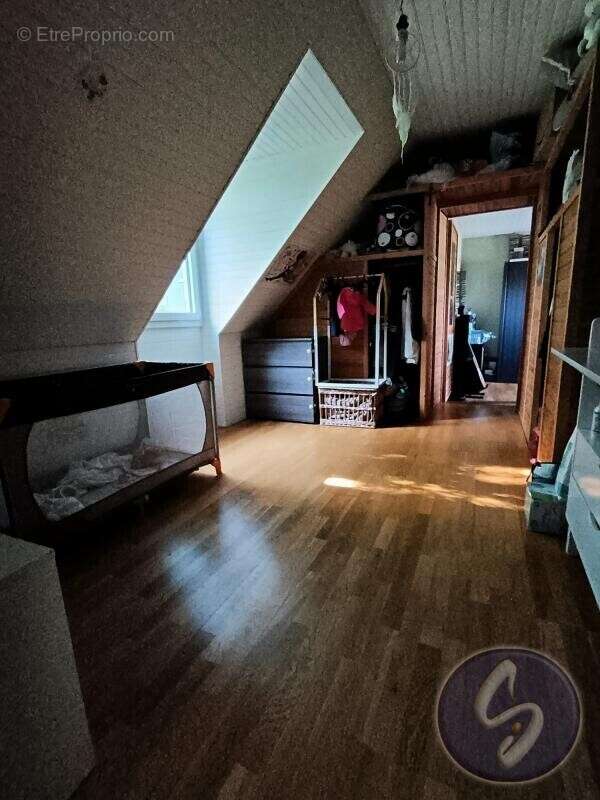 Maison à SAINTE-LUCE-SUR-LOIRE