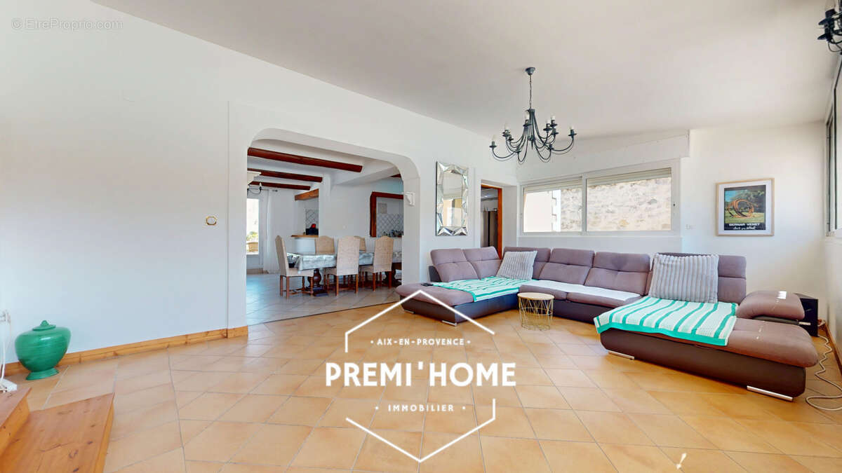 Maison 4 chambres a vendre a gardanne avec piscine - photo 8