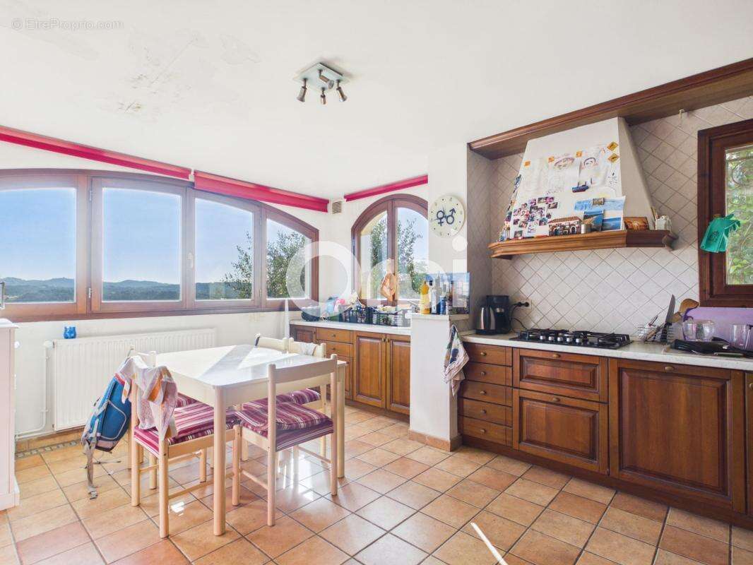 Maison à MANDELIEU-LA-NAPOULE