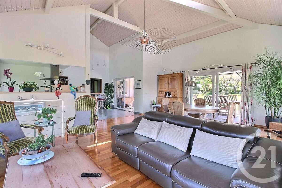 Maison à EVIAN-LES-BAINS