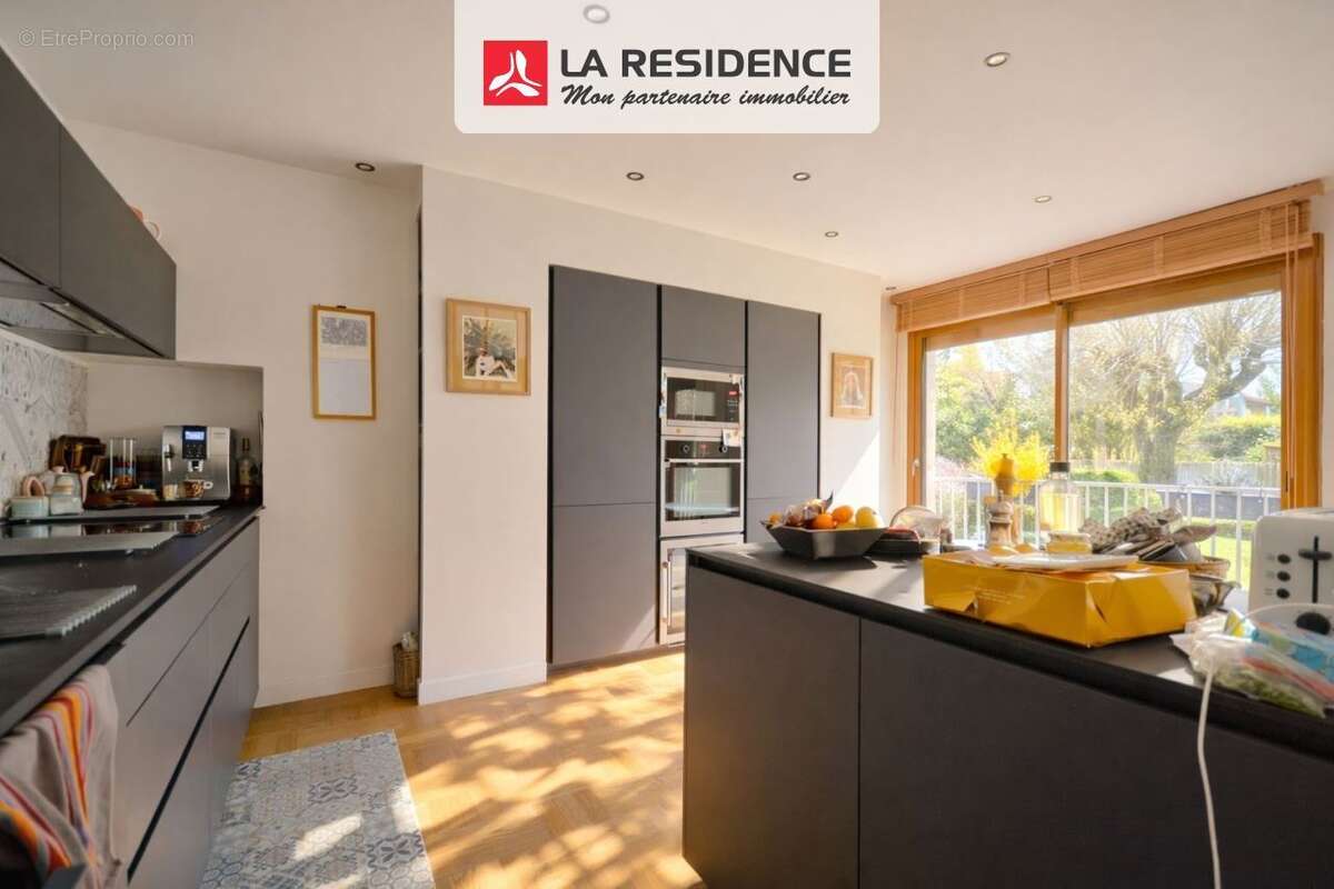 Appartement à VAUCRESSON