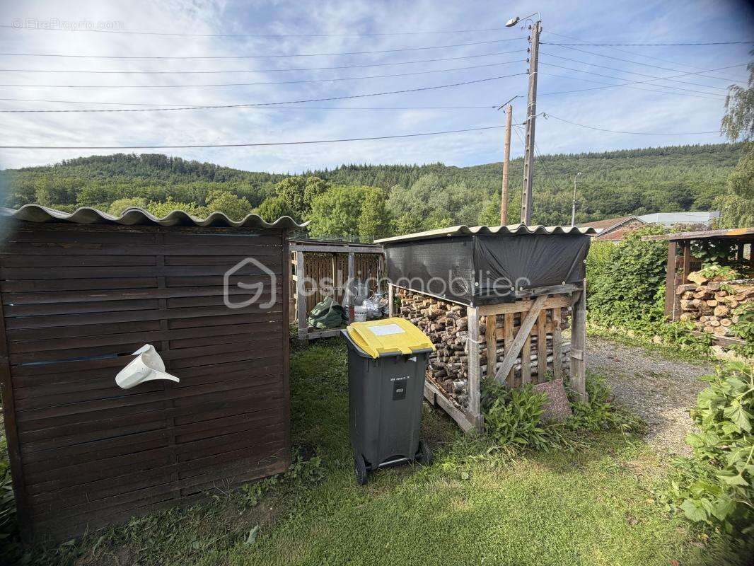 Maison à NEUFMANIL