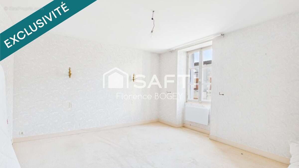 Photo 7 - Maison à BUSSIERE-POITEVINE