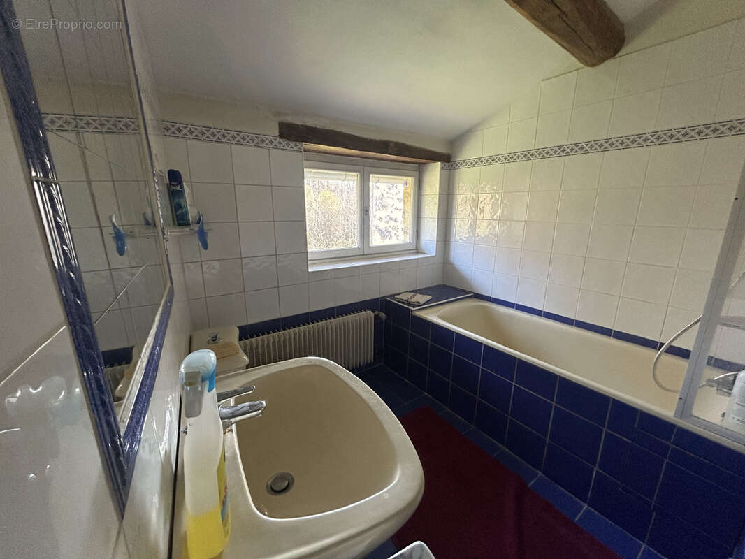 Maison à ABBEVILLE-LA-RIVIERE