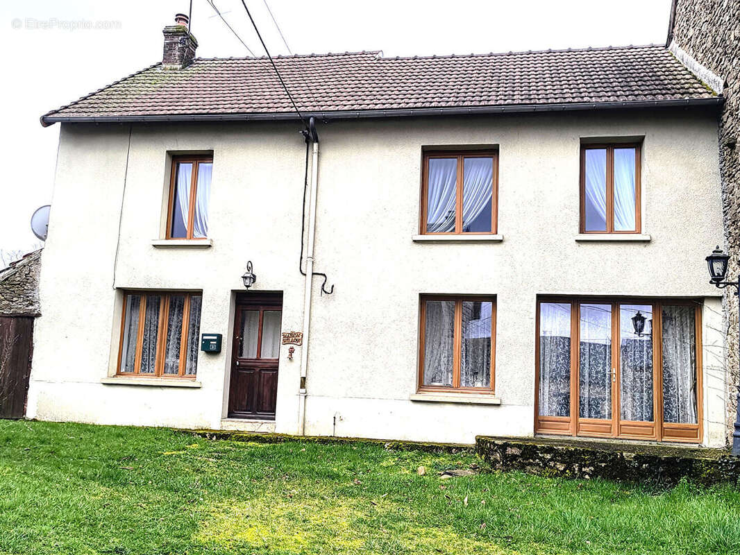Maison à LA SOUTERRAINE