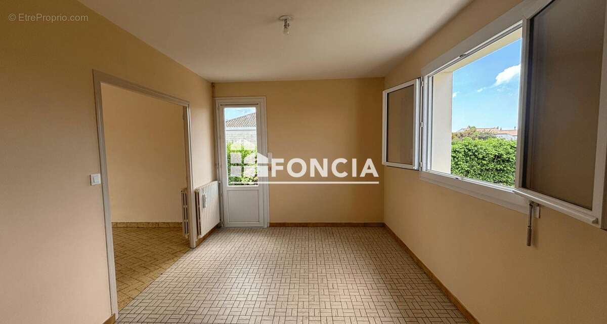 Maison à SALLERTAINE