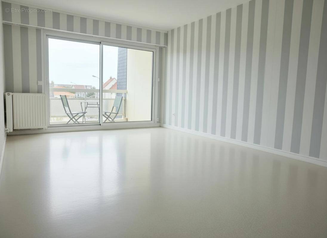 Appartement à CAMIERS