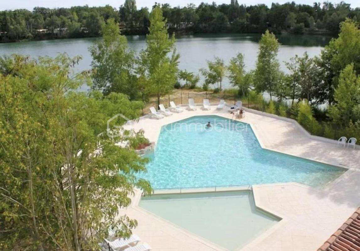 Terrain à SAINTE-GEMME