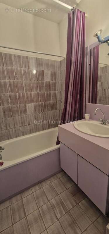 Appartement à SAUSSET-LES-PINS