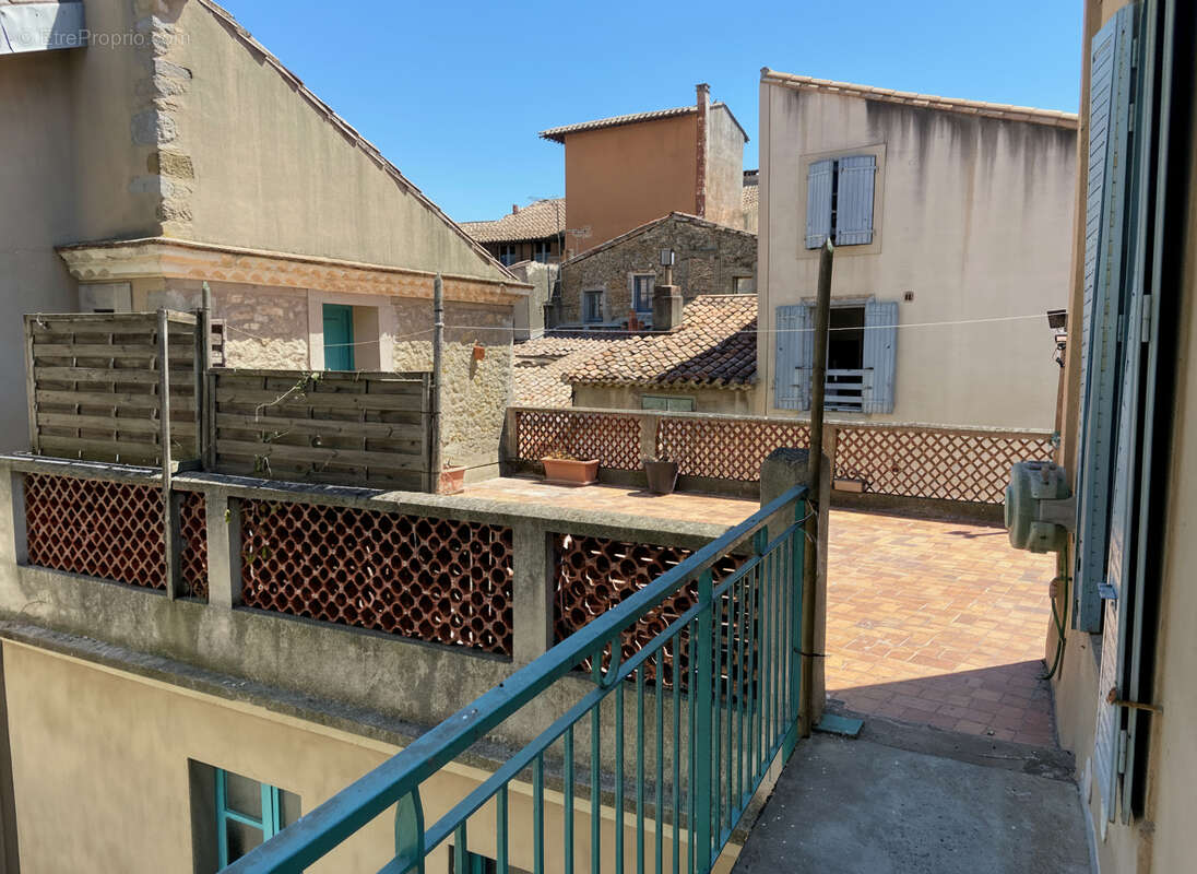 Appartement de type Haussmanien T4 d'environ 125m2 avec terrasse de 66m2 et garage - photo 13