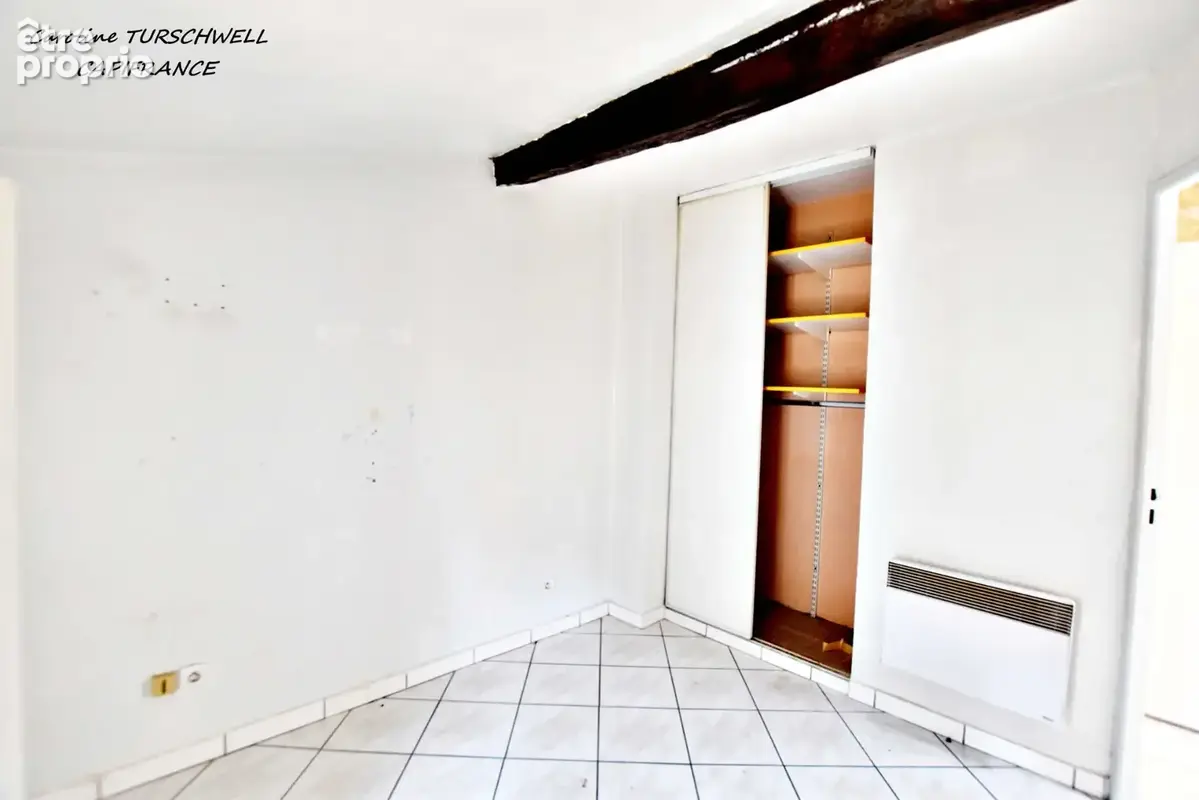 Sollies toucas (83) - immeuble/maison de village de 2 appartements + 1 local - photo 11