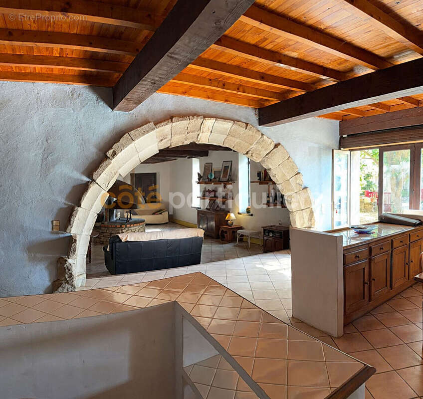 Maison de caractère en pierre, Hameau des Tuileries d'Affiac . Peyriac-Minervois - photo 10