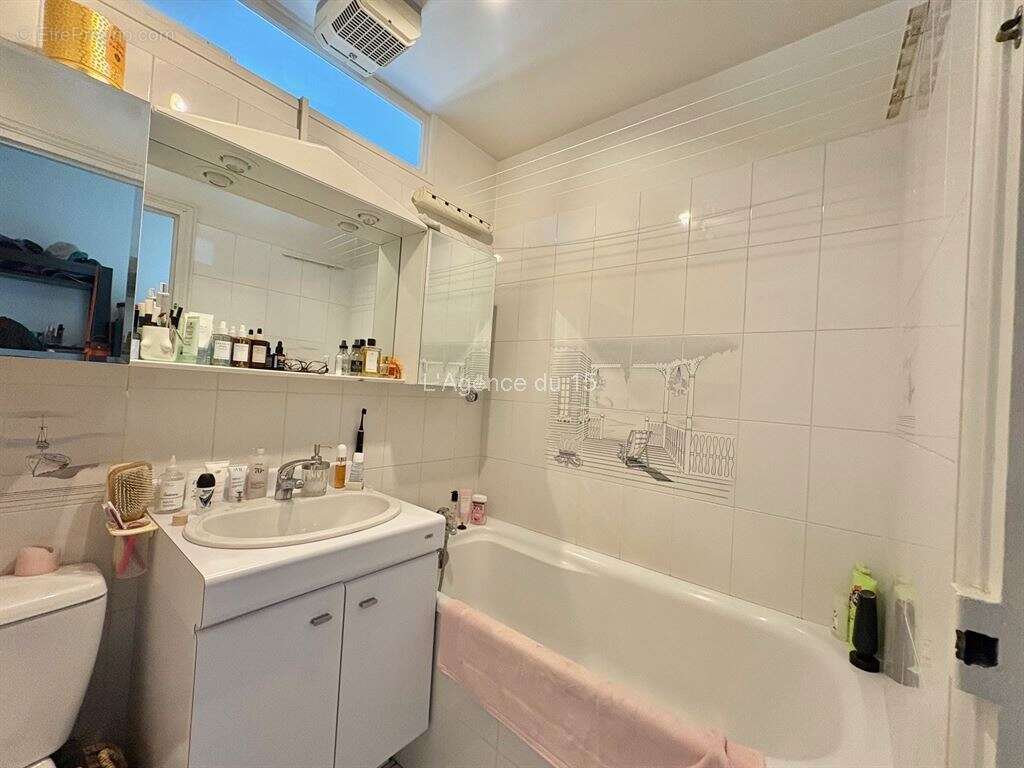 Appartement à PARIS-15E