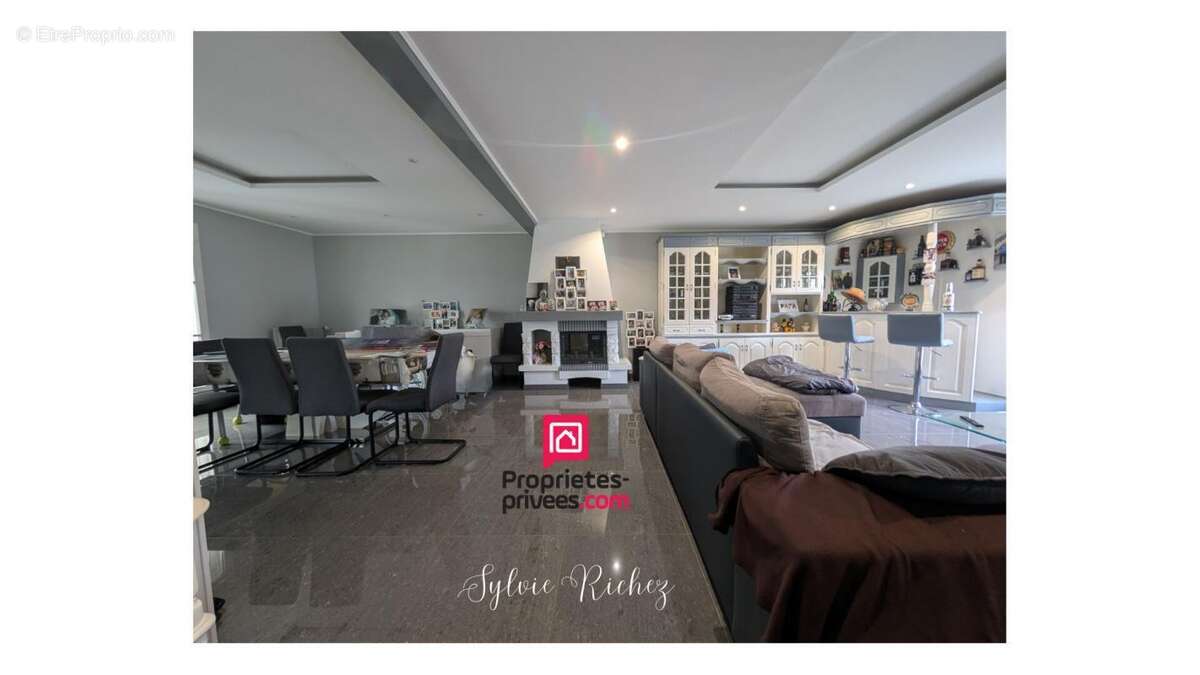 Maison à BALLAN-MIRE