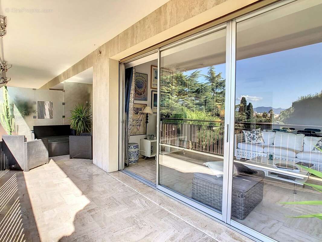 Appartement à CANNES