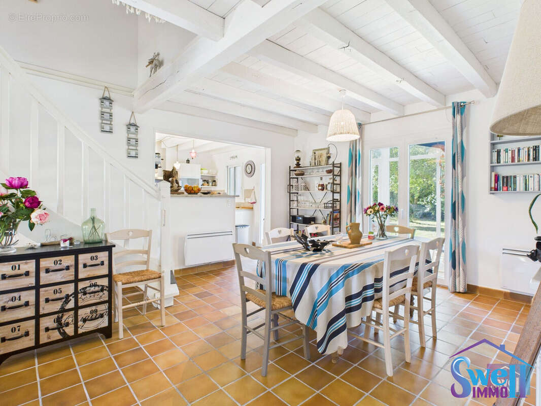 Maison à MOLIETS-ET-MAA