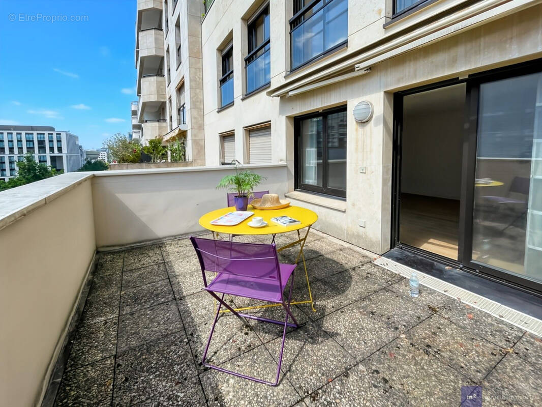 Appartement à LEVALLOIS-PERRET