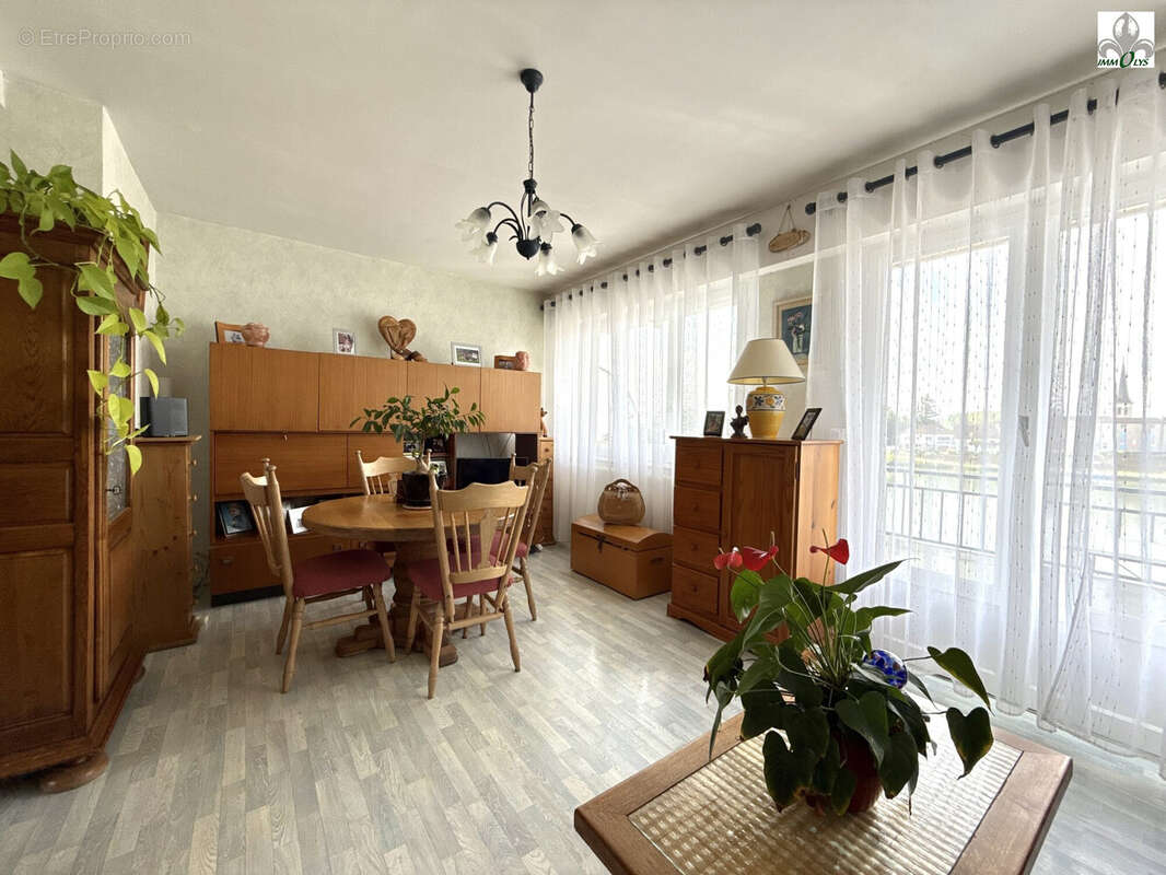 Appartement au 1er étage