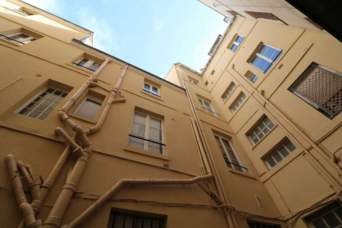 Appartement à VERSAILLES