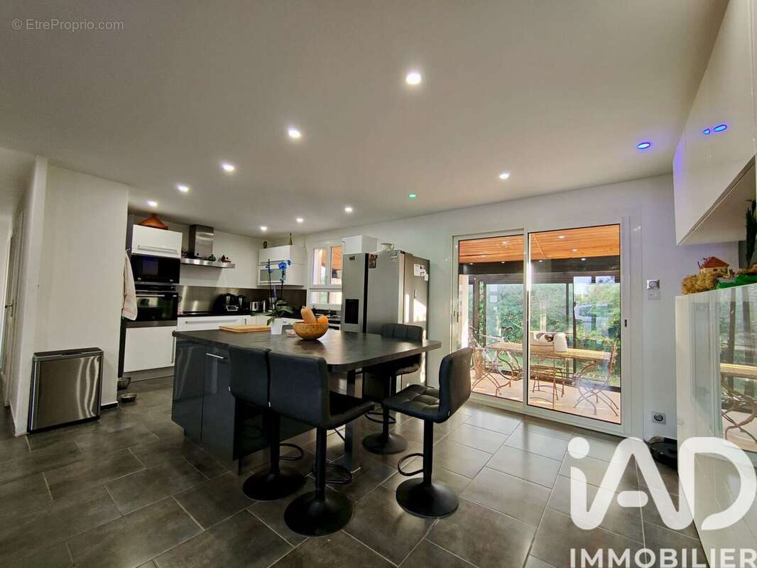 Photo 2 - Maison à BEAUMONT-DE-PERTUIS