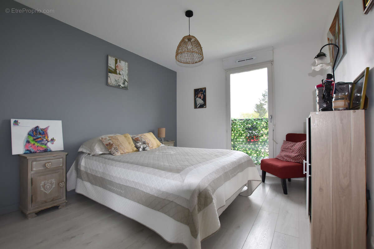 Appartement à ELANCOURT