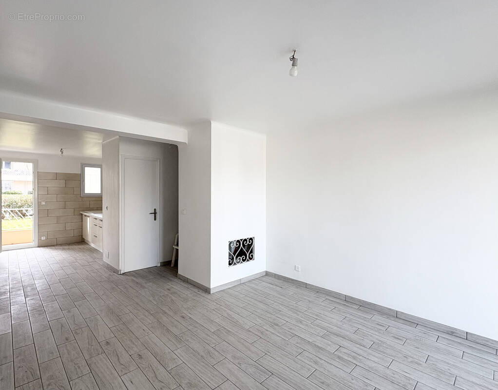 Appartement à SANARY-SUR-MER