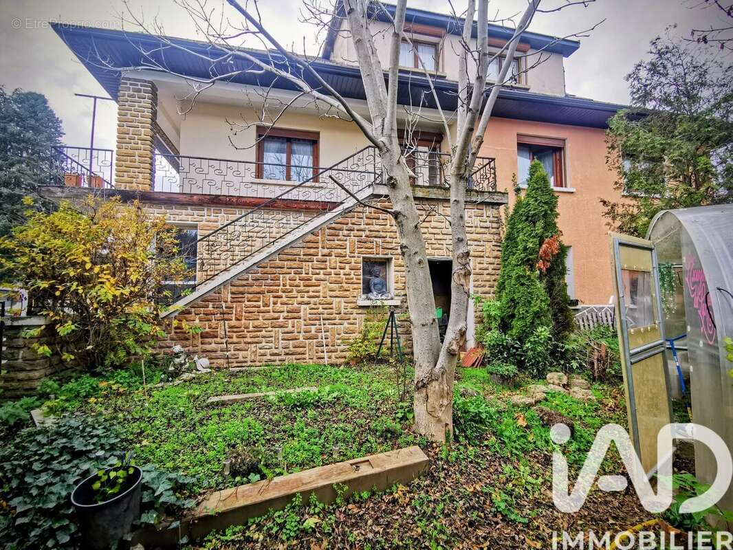 Photo 2 - Maison à LA MURE