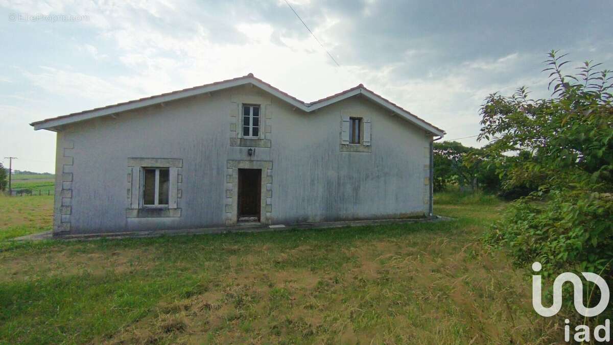 Photo 8 - Maison à SAINT-CIERS-CHAMPAGNE