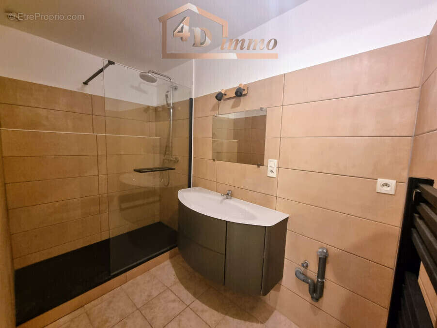 Appartement à VALLON-PONT-D&#039;ARC