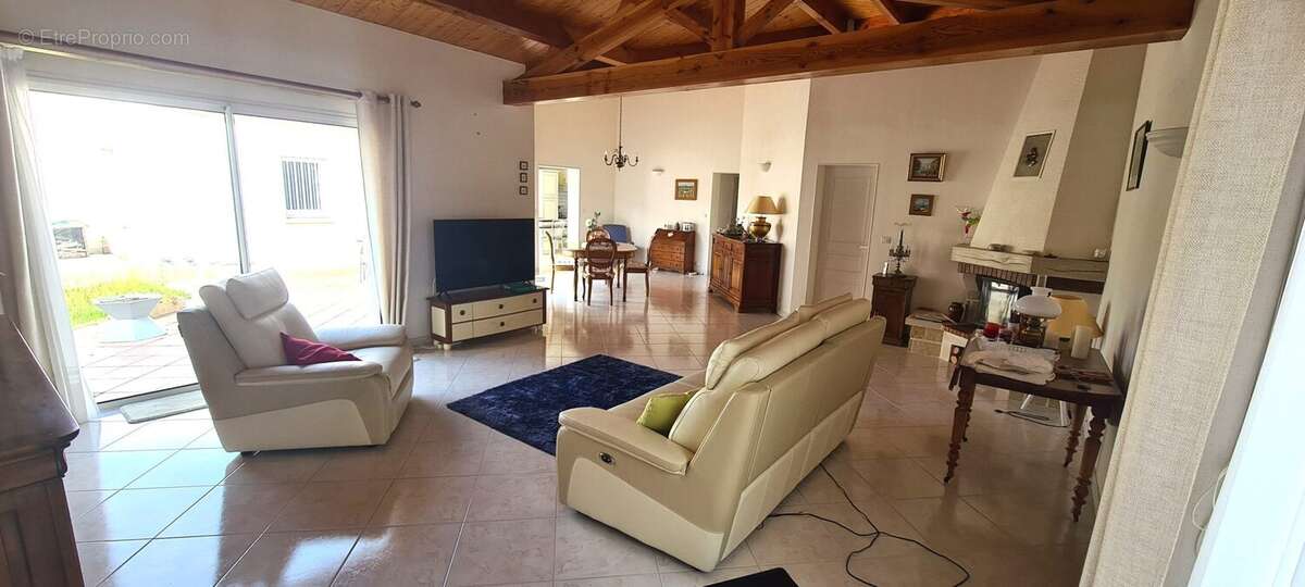 Maison 145 m² à Perigny  - photo 5