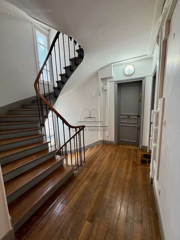Appartement à PARIS-5E