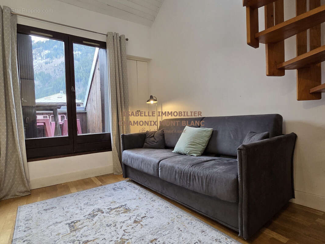 Salon /Vente appartement Chamonix - Appartement à CHAMONIX-MONT-BLANC
