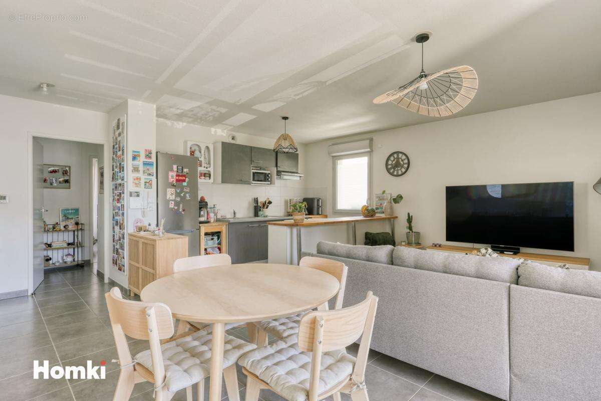 Appartement T3 de 62 m2 à Blagnac 31700, Avenue Lucien Servanty - photo 6