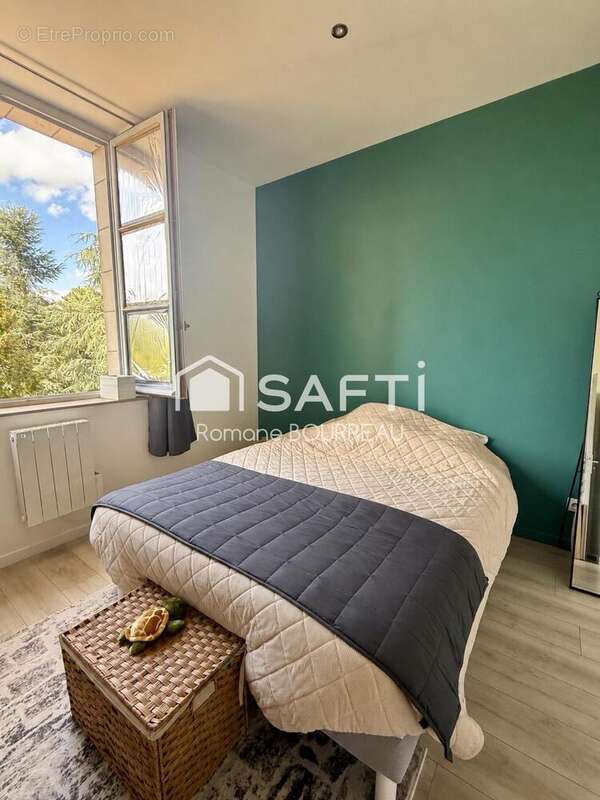 Appartement 52 m² à Savonnieres  - photo 4