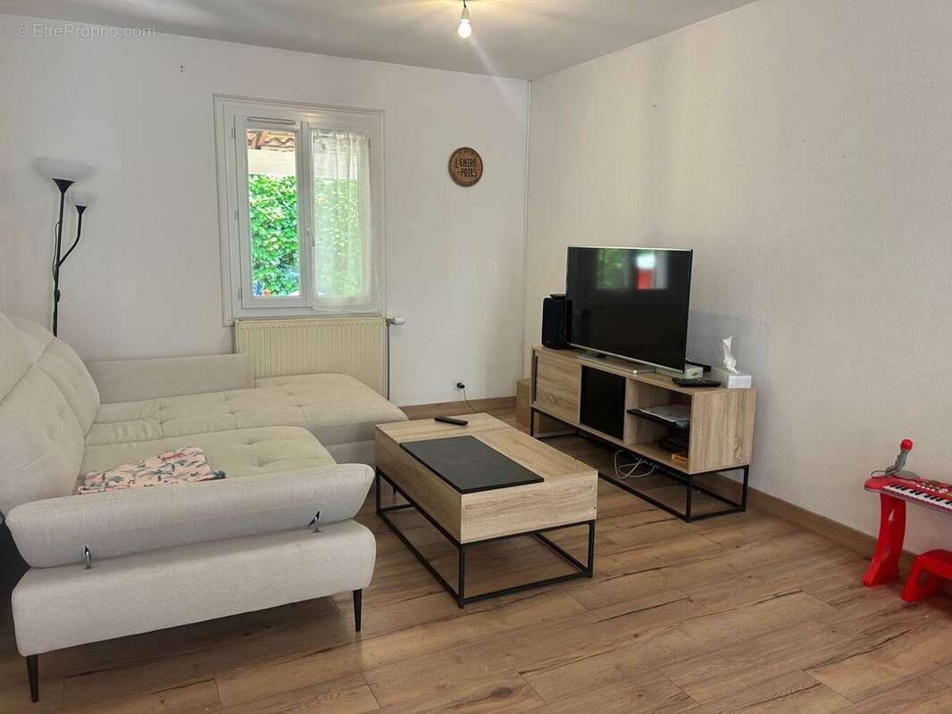 Maison à BOURG-DE-PEAGE