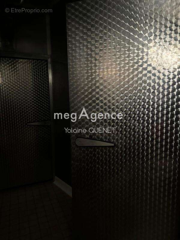 Appartement à MUR-DE-BARREZ