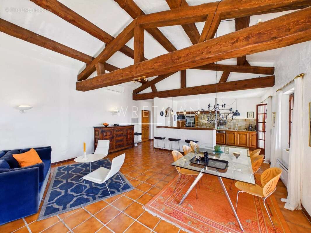 Maison à SEILLANS