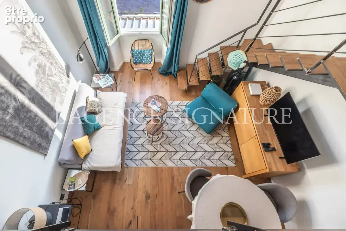 Nice Vieux-Nice "Paul" 2P 50m2 Duplex - Coup de Coeur - Vue Cours Saleya - photo 10