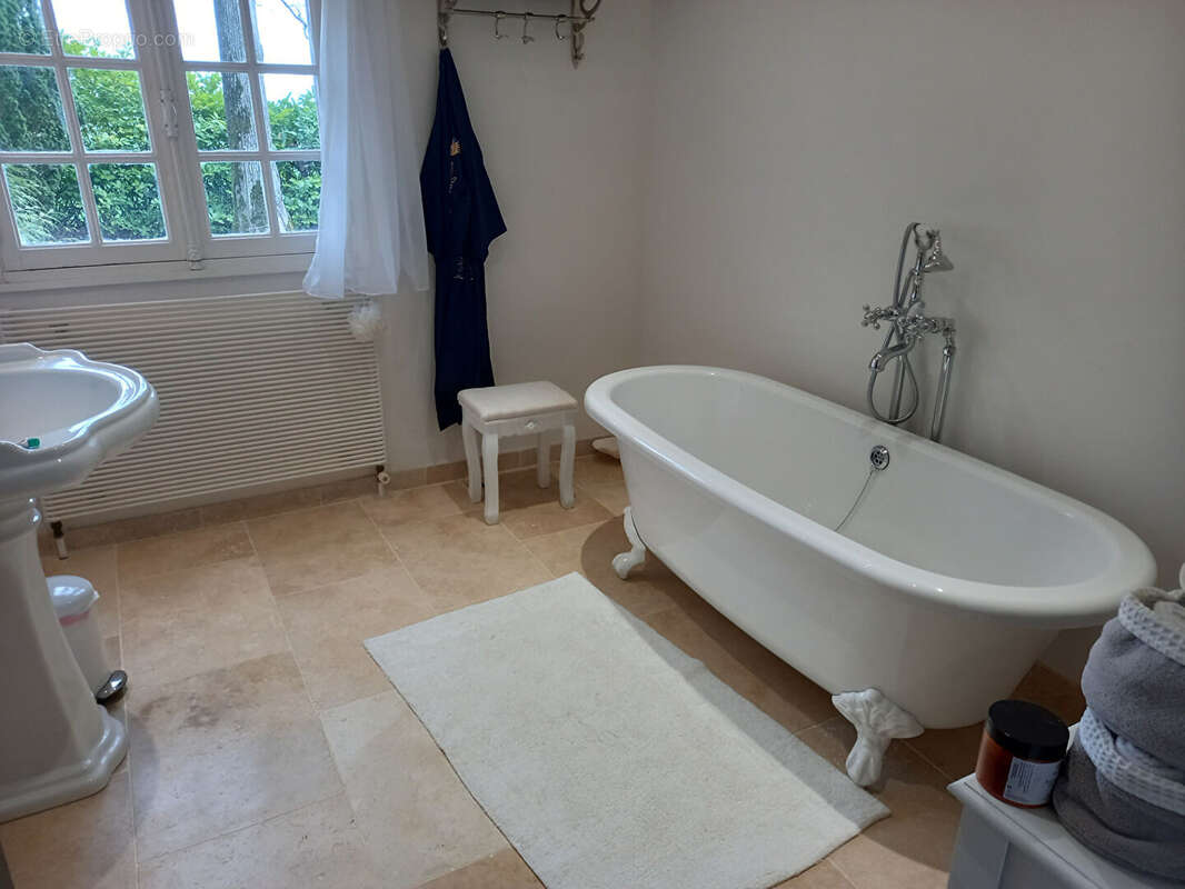 Maison à HARGEVILLE