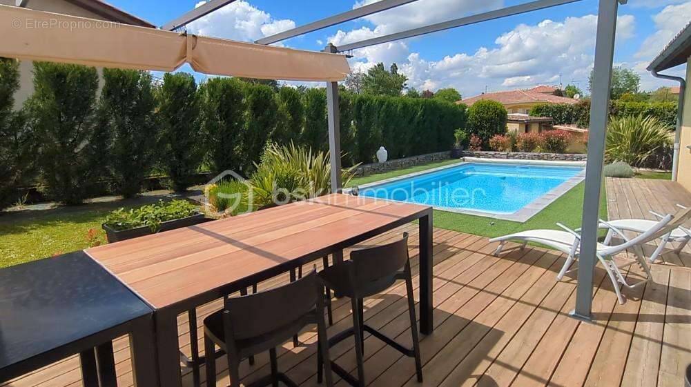 Villa d’architecte contemporaine avec piscine et domotique – 226 m² - photo 22