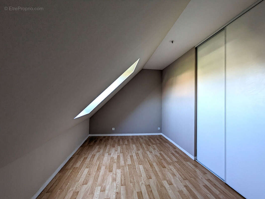 Maison à DOL-DE-BRETAGNE