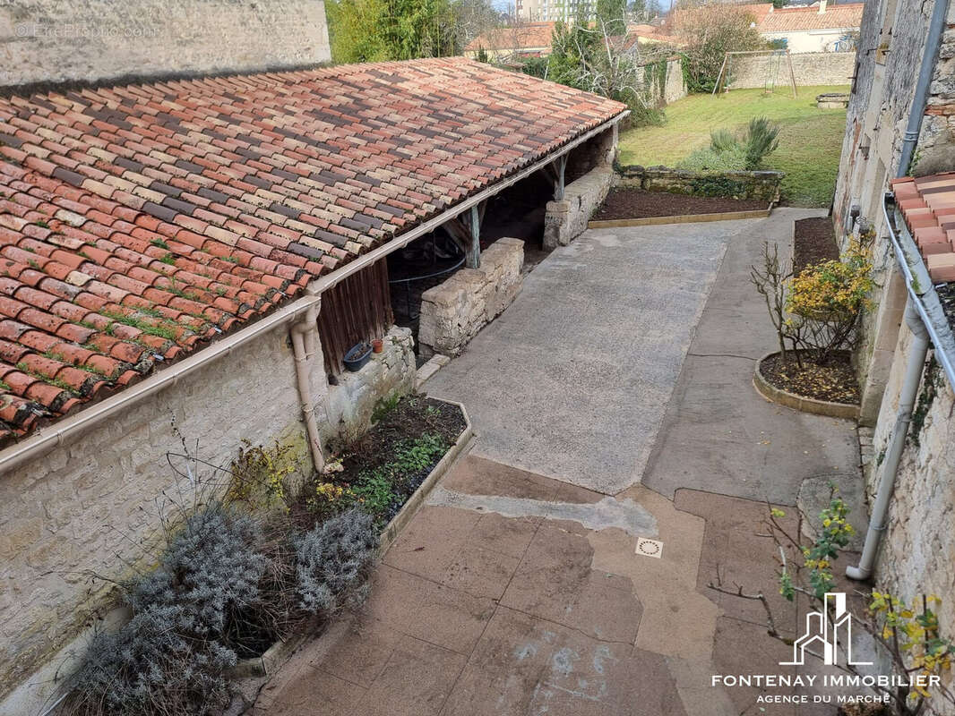 Maison à FONTENAY-LE-COMTE