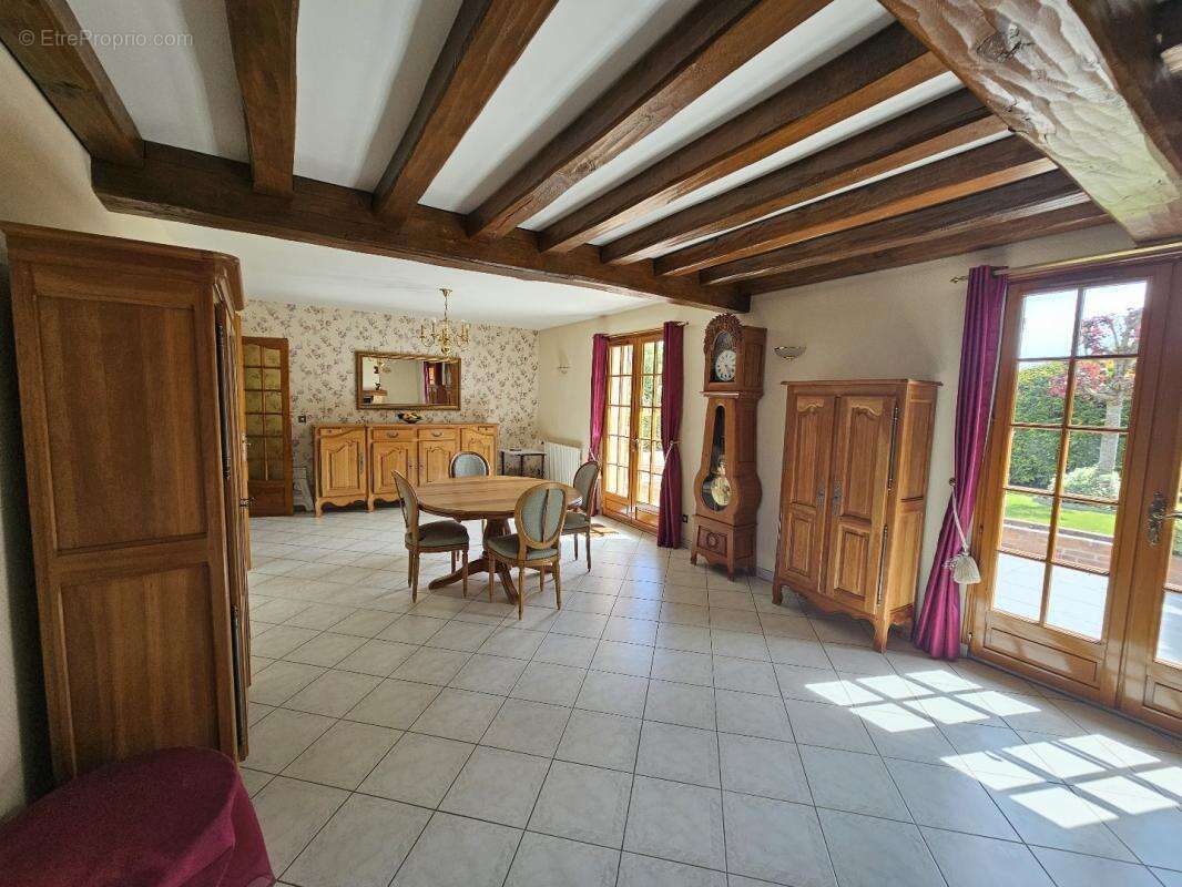 Maison à BOURGTHEROULDE-INFREVILLE
