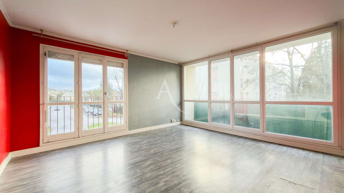 Appartement à YERRES